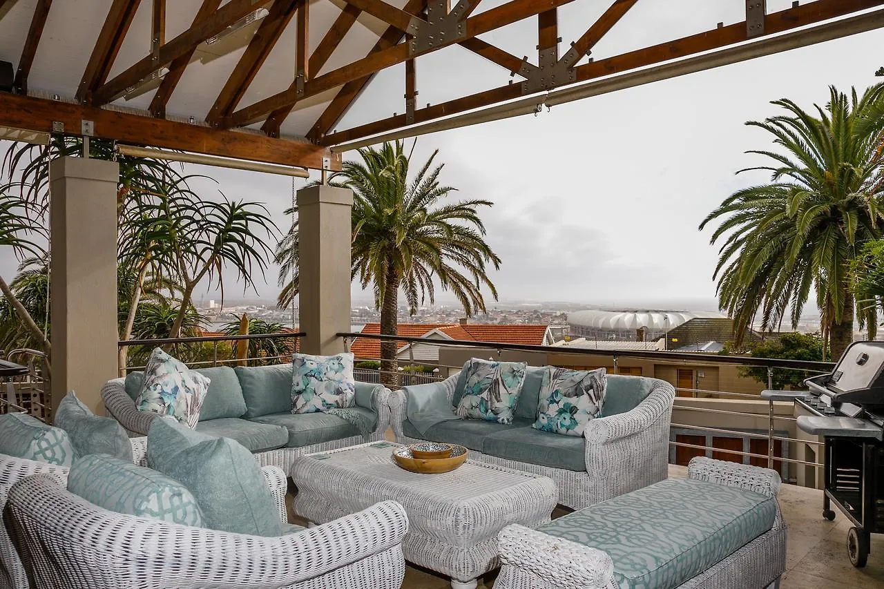 Island Way Villa Port Elizabeth